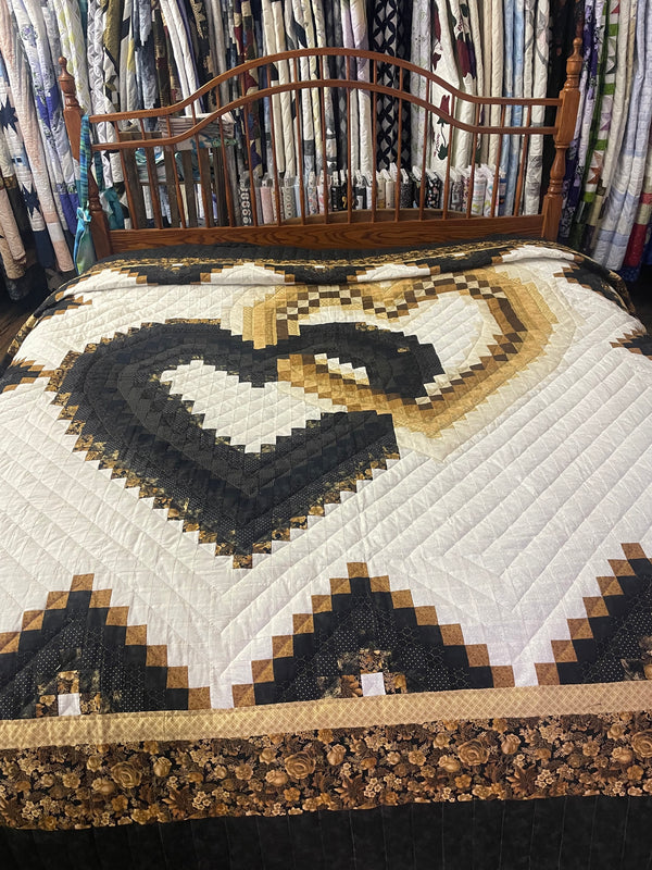 Linking Hearts King Quilt